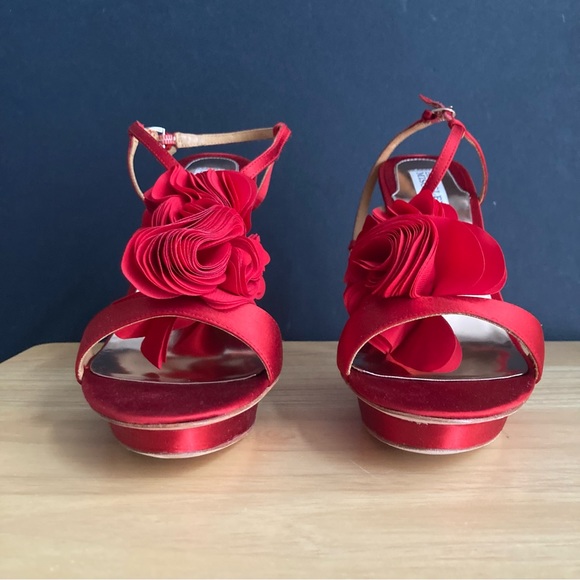 Badgley Mischka “Randee” Red Satin Stiletto Heel Shoe - Picture 3 of 9